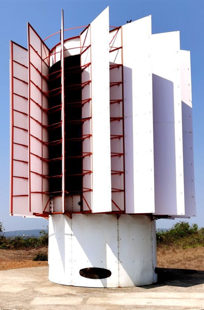 Wind turbine with low wind speed, Vertical axis wind turbines